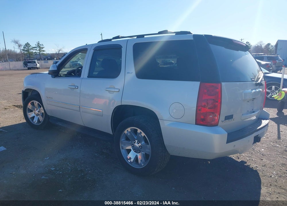 2013 GMC YUKON SLT VIN: 1GKS1CE08DR254383