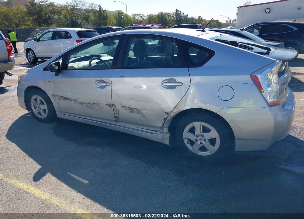 2011 TOYOTA PRIUS VIN: JTDKN3DU5B1405549