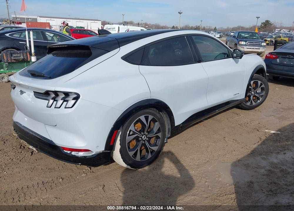 2021 FORD MUSTANG MACH-E PREMIUM VIN: 3FMTK3SS2MMA00815