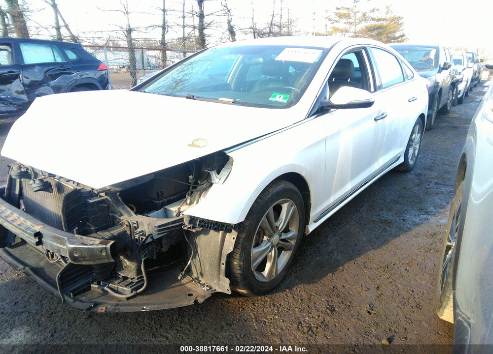 2018 HYUNDAI SONATA SPORT VIN: 5NPE34AF3JH610437