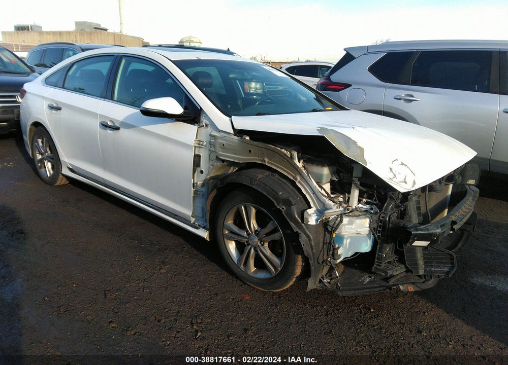 2018 HYUNDAI SONATA SPORT VIN: 5NPE34AF3JH610437