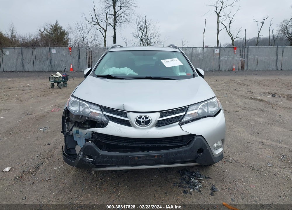 2014 TOYOTA RAV4 XLE VIN: 2T3RFREV6EW162653