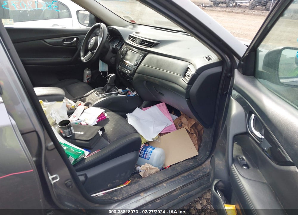 2019 NISSAN ROGUE SV VIN: KNMAT2MT0KP515568
