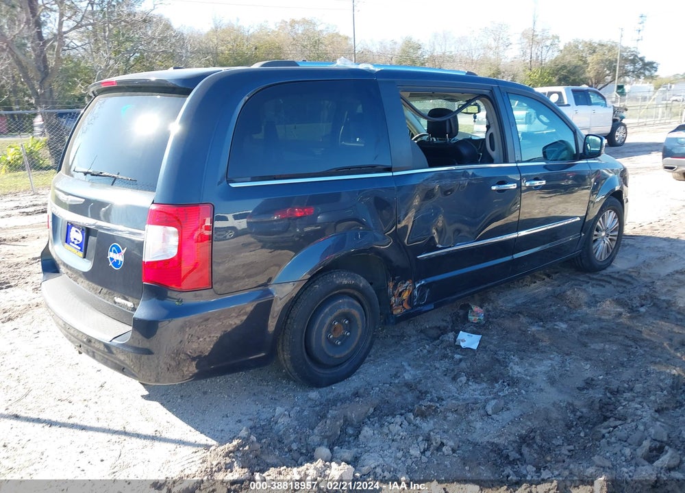2013 CHRYSLER TOWN & COUNTRY LIMITED VIN: 2C4RC1GG7DR682961