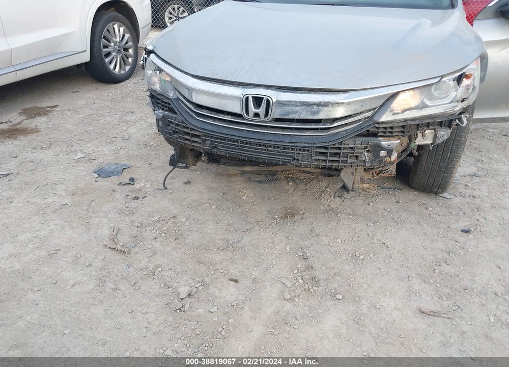 2017 HONDA ACCORD LX VIN: 1HGCR2F33HA204525