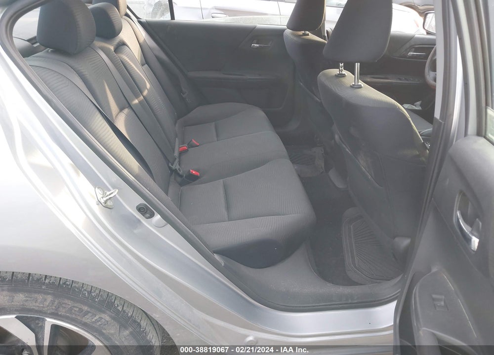 2017 HONDA ACCORD LX VIN: 1HGCR2F33HA204525