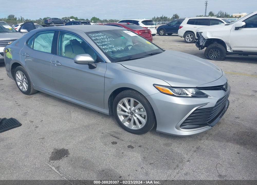 2022 TOYOTA CAMRY LE VIN: 4T1C11AK8NU035123