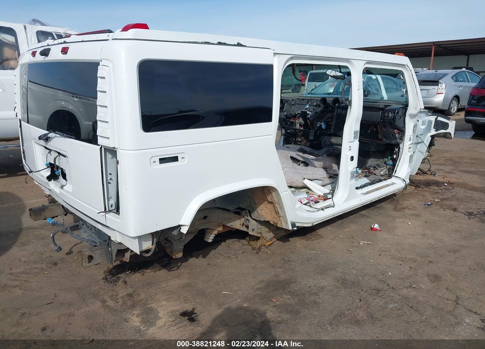 2005 HUMMER H2 SUV VIN: 5GRGN23U05H117899
