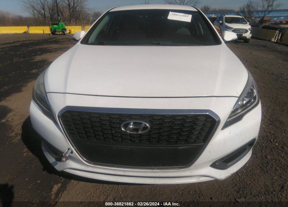 2017 HYUNDAI SONATA HYBRID SE VIN: KMHE24L17HA060399