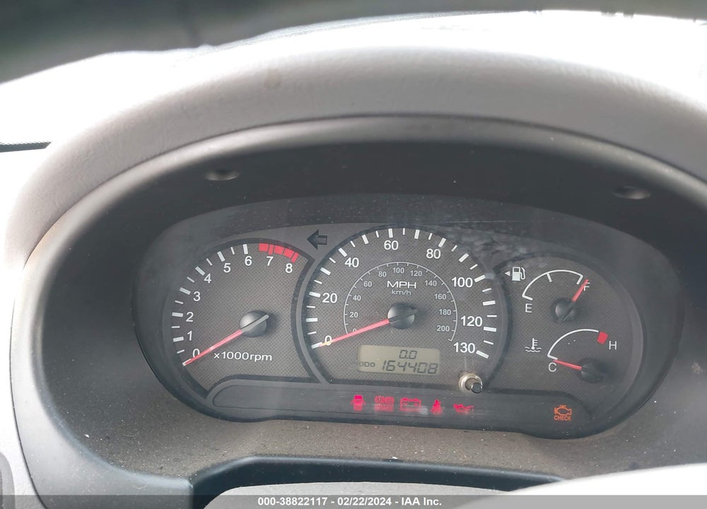 2005 HYUNDAI ACCENT GLS VIN: KMHCG45CX5U583188