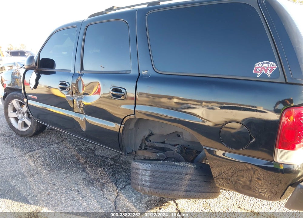 2004 CHEVROLET TAHOE LT VIN: 1GNEC13T44R180326