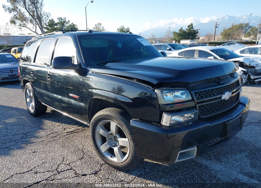 2004 CHEVROLET TAHOE LT VIN: 1GNEC13T44R180326