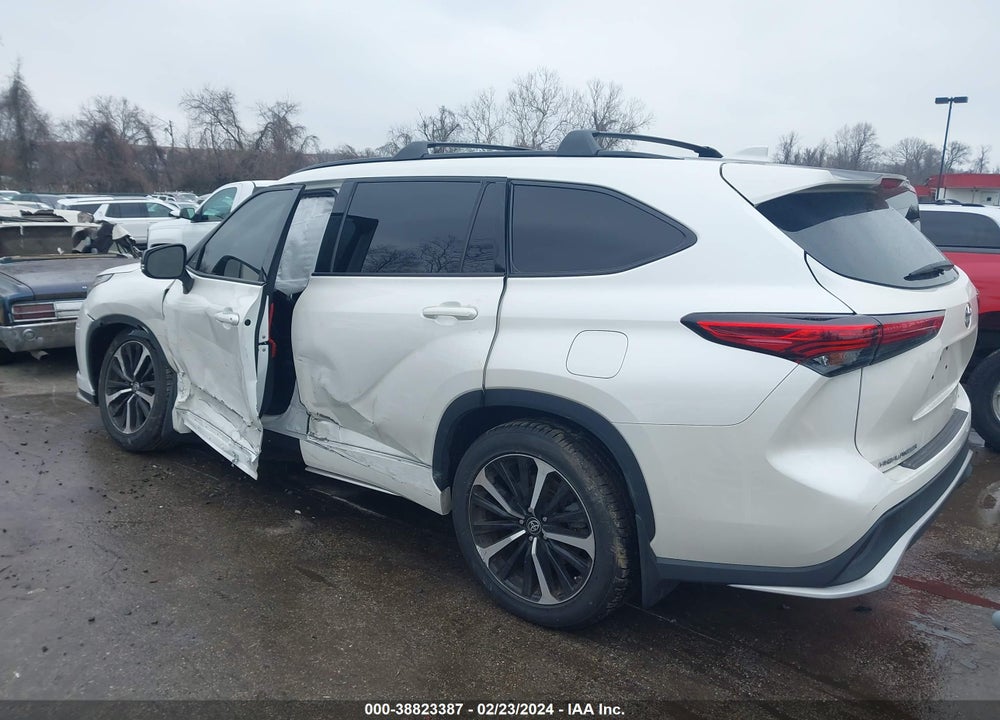 2021 TOYOTA HIGHLANDER XSE VIN: 5TDLZRAH3MS066878