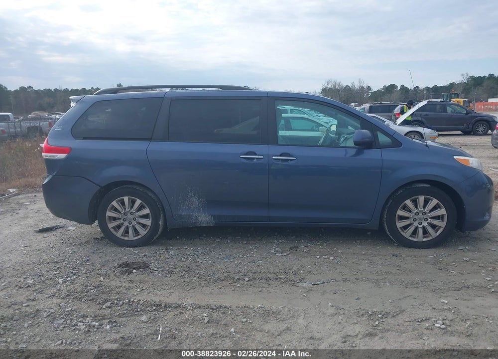 2014 TOYOTA SIENNA XLE 7 PASSENGER VIN: 5TDDK3DC9ES080596