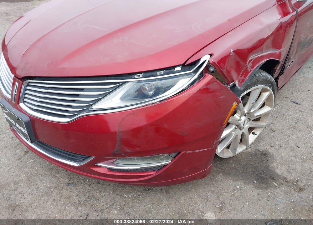 2014 LINCOLN MKZ VIN: 3LN6L2G98ER811226