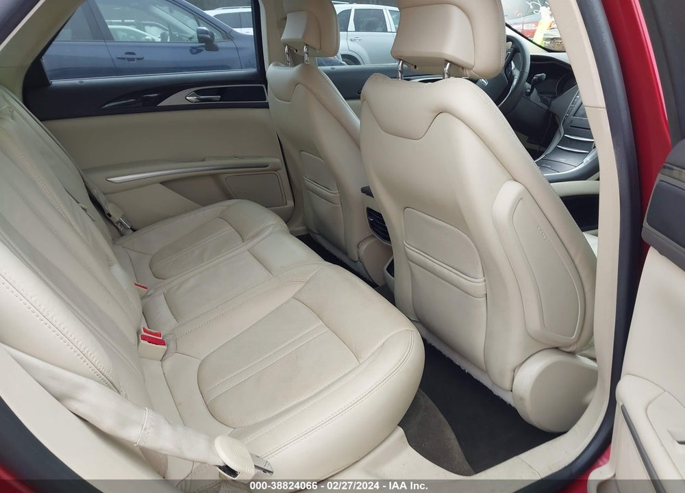 2014 LINCOLN MKZ VIN: 3LN6L2G98ER811226