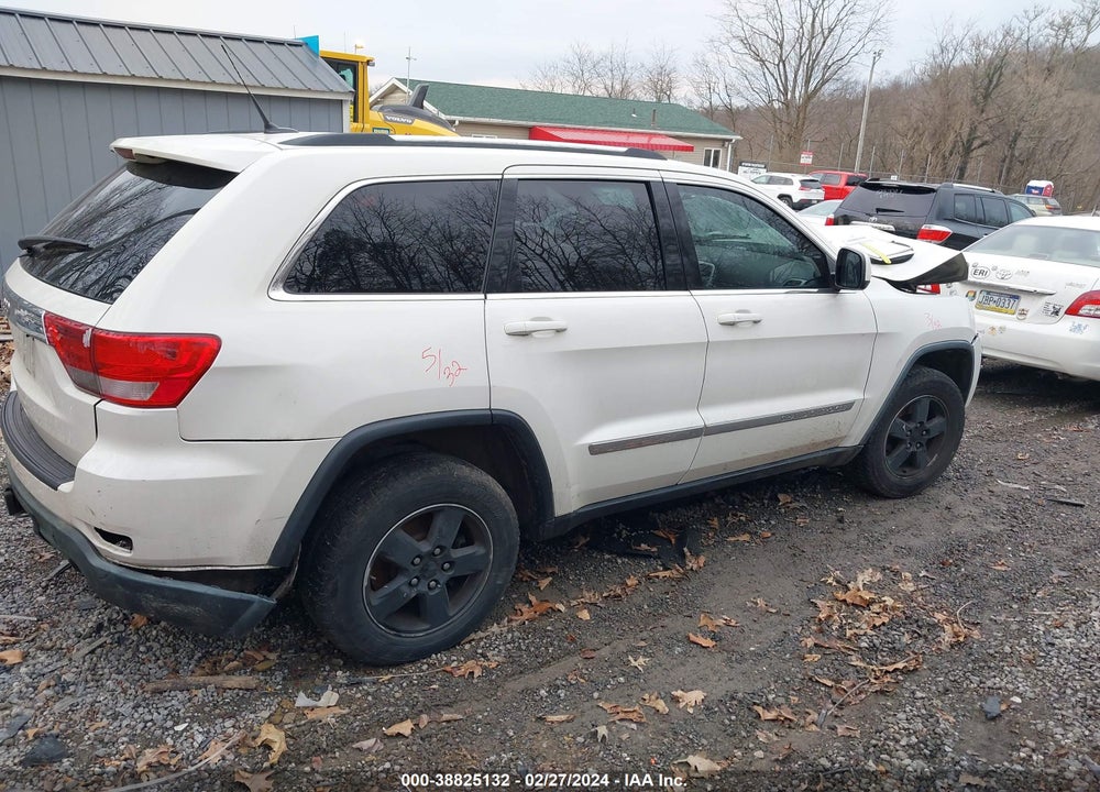 2011 JEEP GRAND CHEROKEE LAREDO VIN: 1J4RR4GG0BC529564