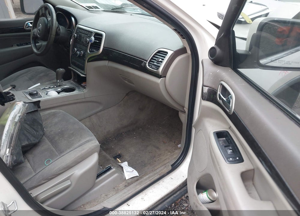 2011 JEEP GRAND CHEROKEE LAREDO VIN: 1J4RR4GG0BC529564