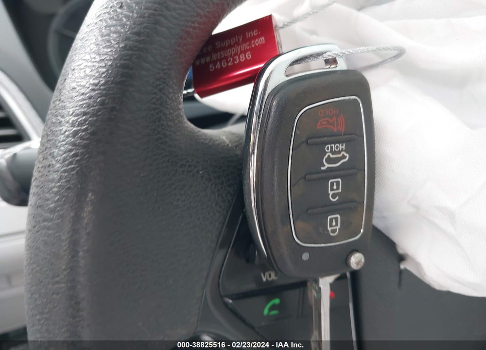 2016 HYUNDAI SONATA SE VIN: 5NPE24AF3GH364985