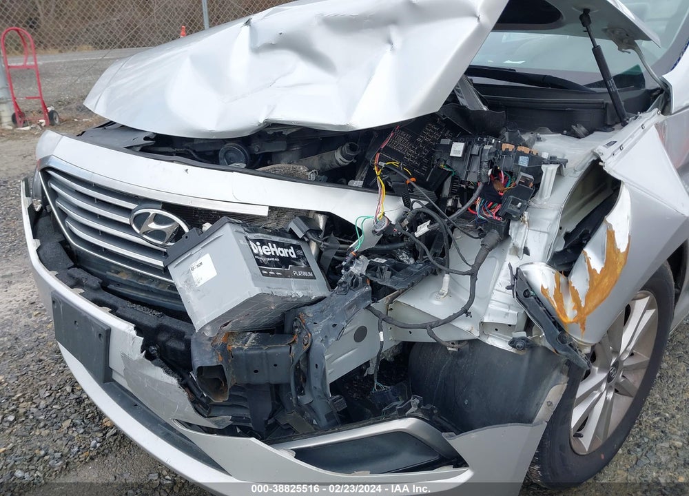 2016 HYUNDAI SONATA SE VIN: 5NPE24AF3GH364985