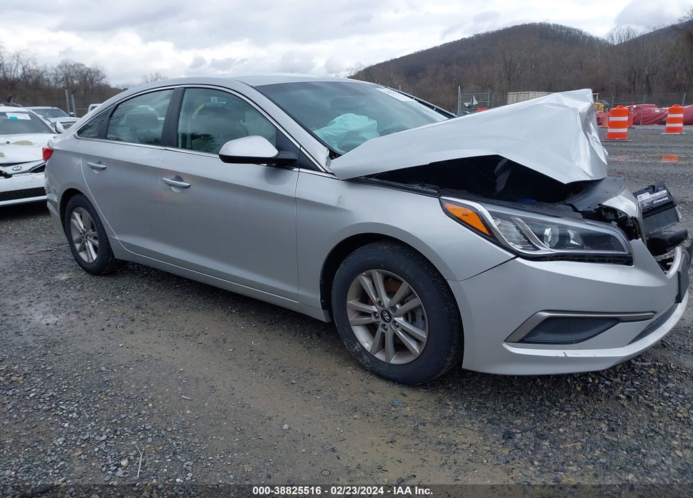 2016 HYUNDAI SONATA SE VIN: 5NPE24AF3GH364985