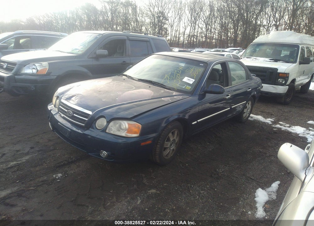 2004 KIA OPTIMA VIN: KNAGD126245332439