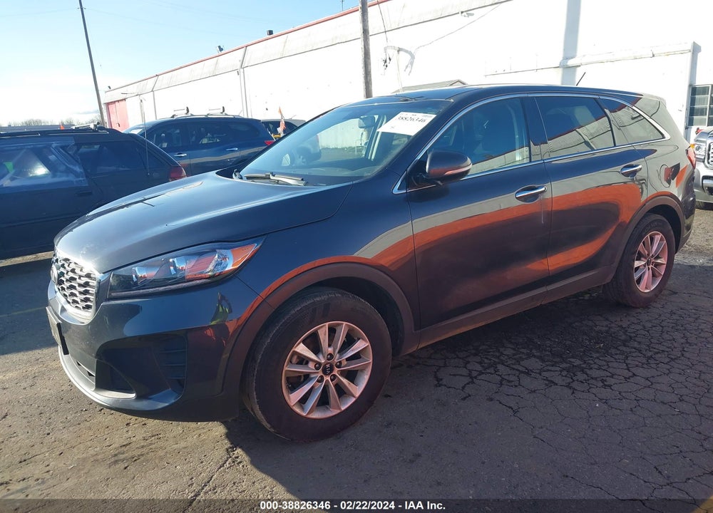 2019 KIA SORENTO 2.4L LX VIN: 5XYPG4A35KG508844