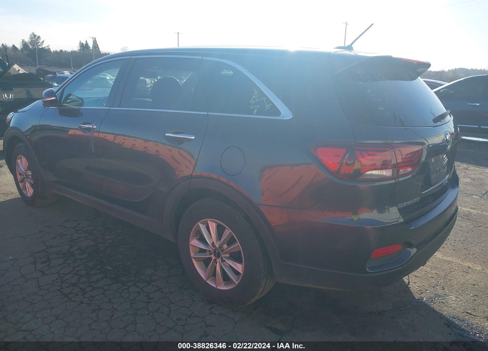 2019 KIA SORENTO 2.4L LX VIN: 5XYPG4A35KG508844