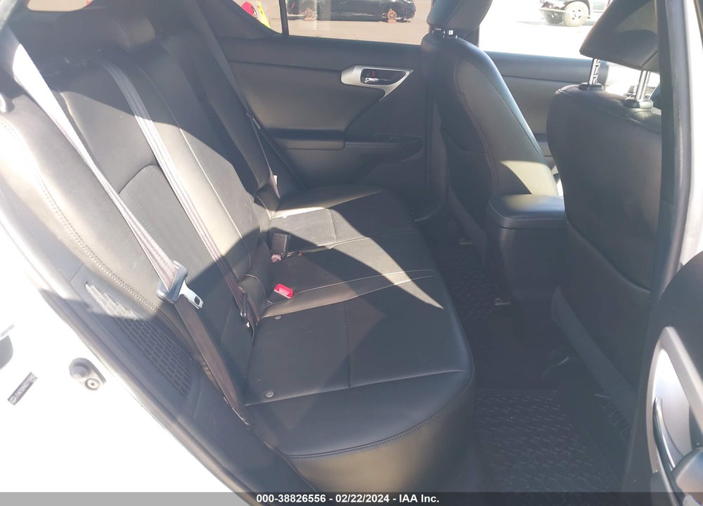 2013 LEXUS CT 200H VIN: JTHKD5BH6D2158462