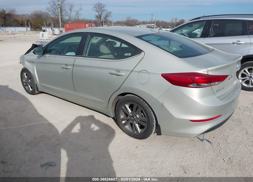 2018 HYUNDAI ELANTRA SEL VIN: 5NPD84LF8JH239544