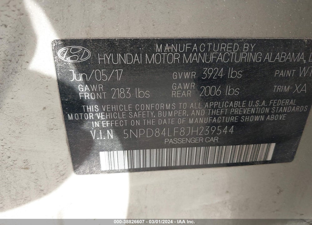 2018 HYUNDAI ELANTRA SEL VIN: 5NPD84LF8JH239544
