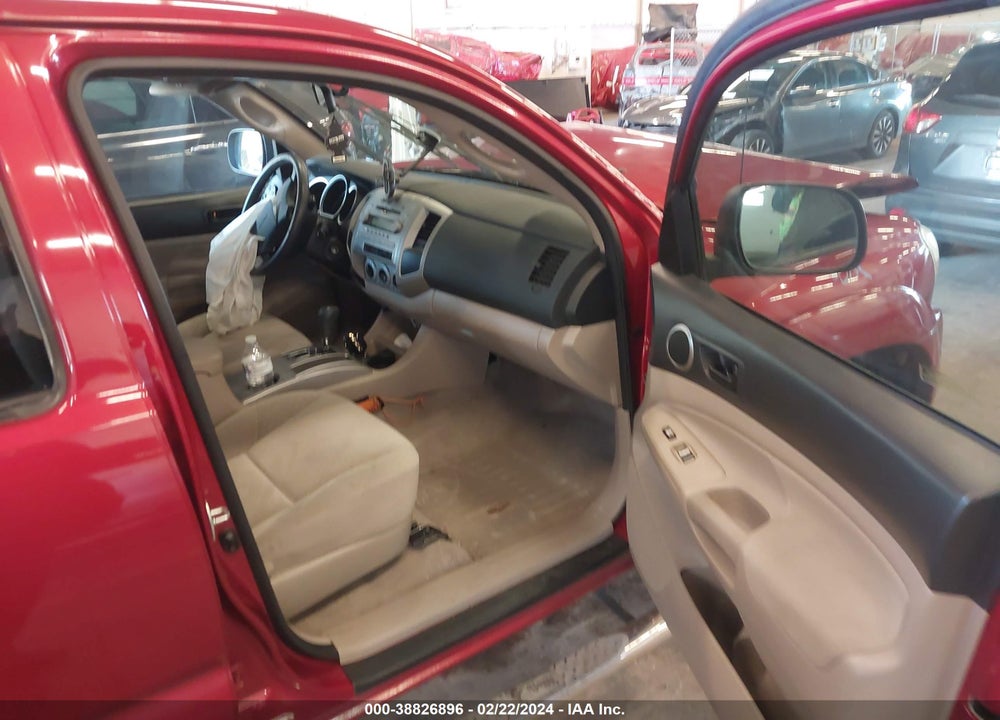 2005 TOYOTA TACOMA PRERUNNER V6 VIN: 5TEJU62N85Z073869