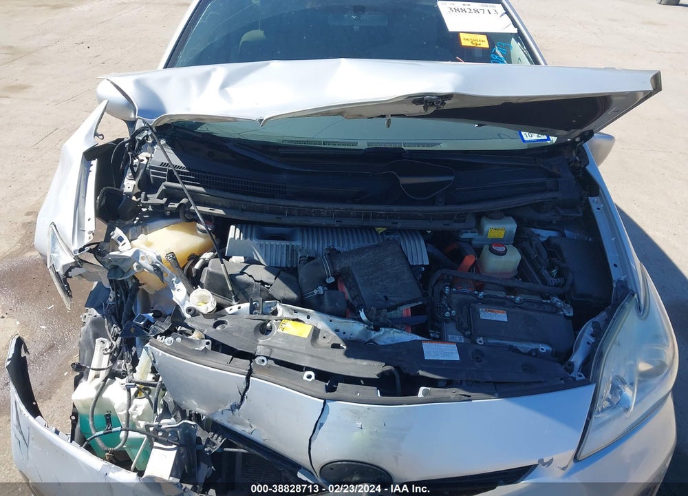 2015 TOYOTA PRIUS TWO VIN: JTDKN3DU5F0442659