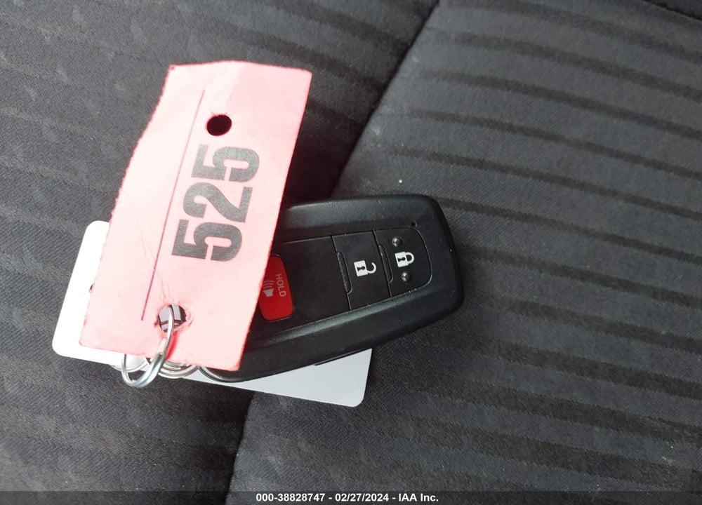 2016 TOYOTA PRIUS VIN: JTDKBRFU2G3012404