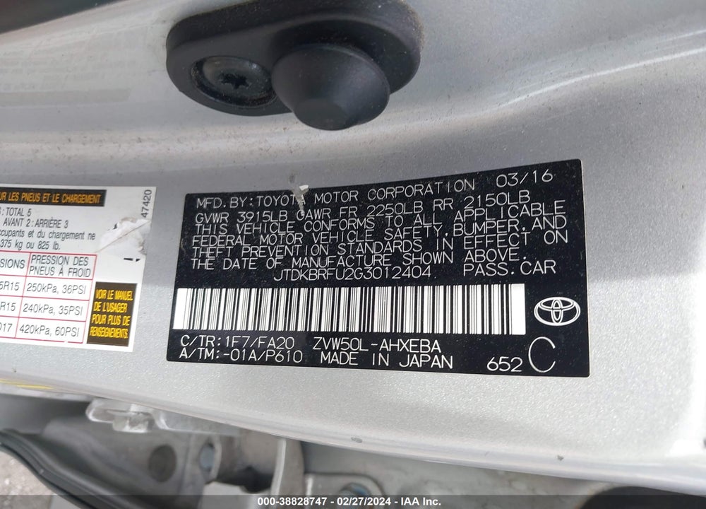 2016 TOYOTA PRIUS VIN: JTDKBRFU2G3012404