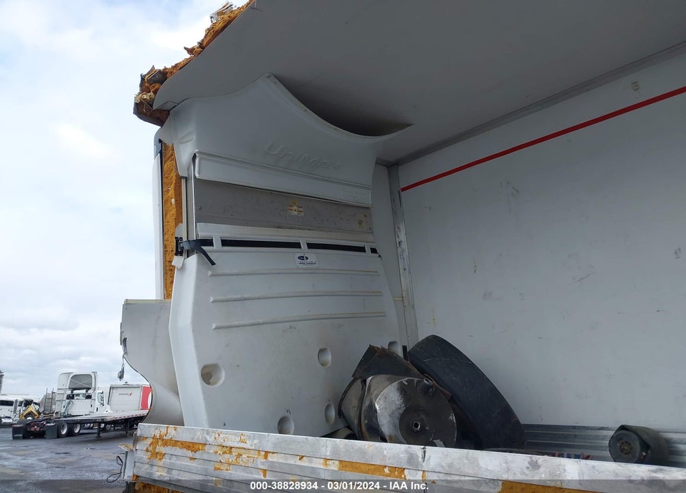 2016 UTILITY TRAILER MFG --- VIN: 1UYVS2533GU549114