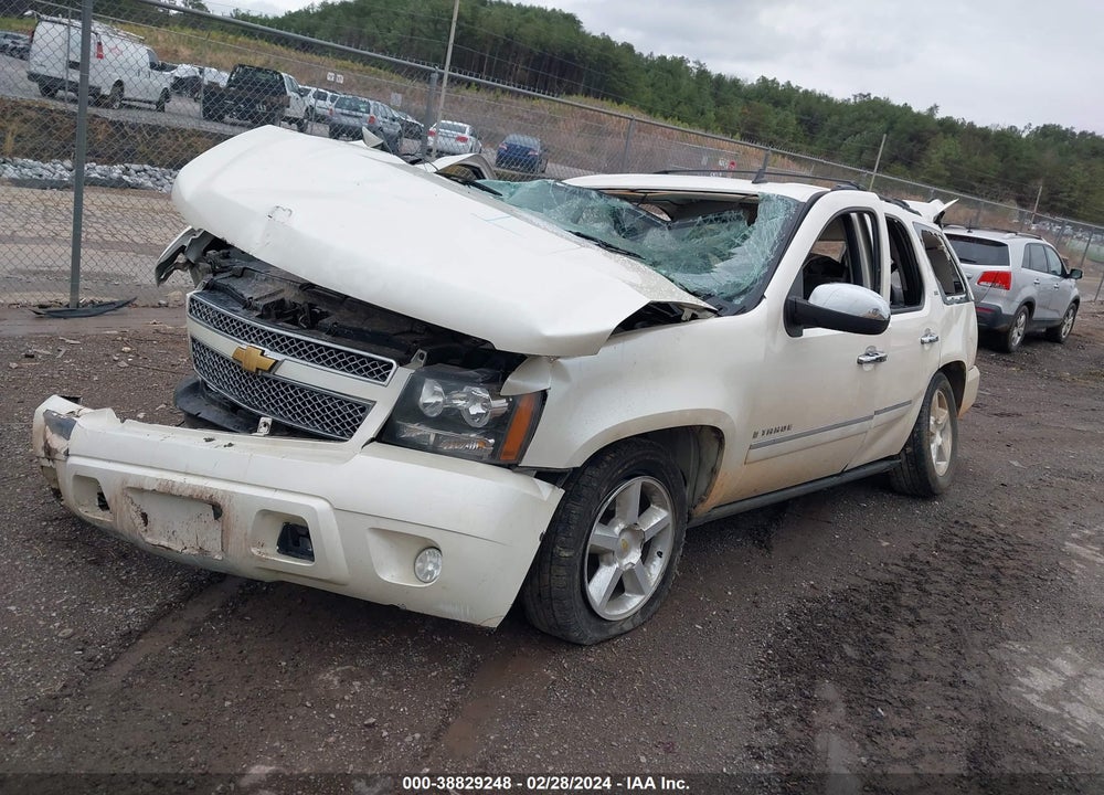 2009 CHEVROLET TAHOE LTZ VIN: 1GNFK330X9R176166