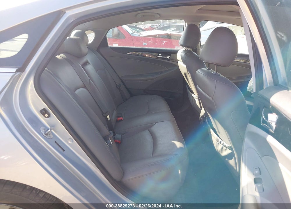 2011 HYUNDAI SONATA LIMITED 2.0T VIN: 5NPEC4AB2BH290557