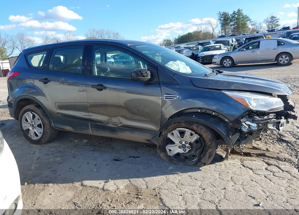 2015 FORD ESCAPE S VIN: 1FMCU0F71FUB45356