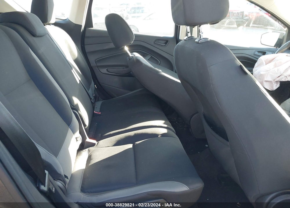 2015 FORD ESCAPE S VIN: 1FMCU0F71FUB45356