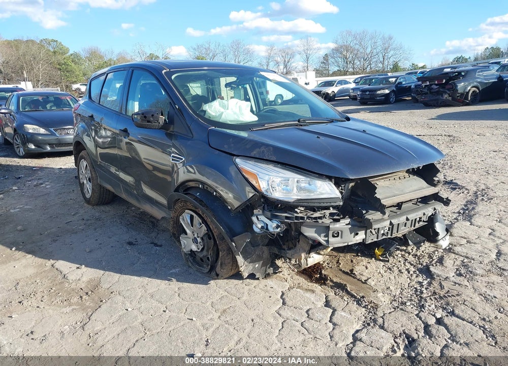 2015 FORD ESCAPE S VIN: 1FMCU0F71FUB45356