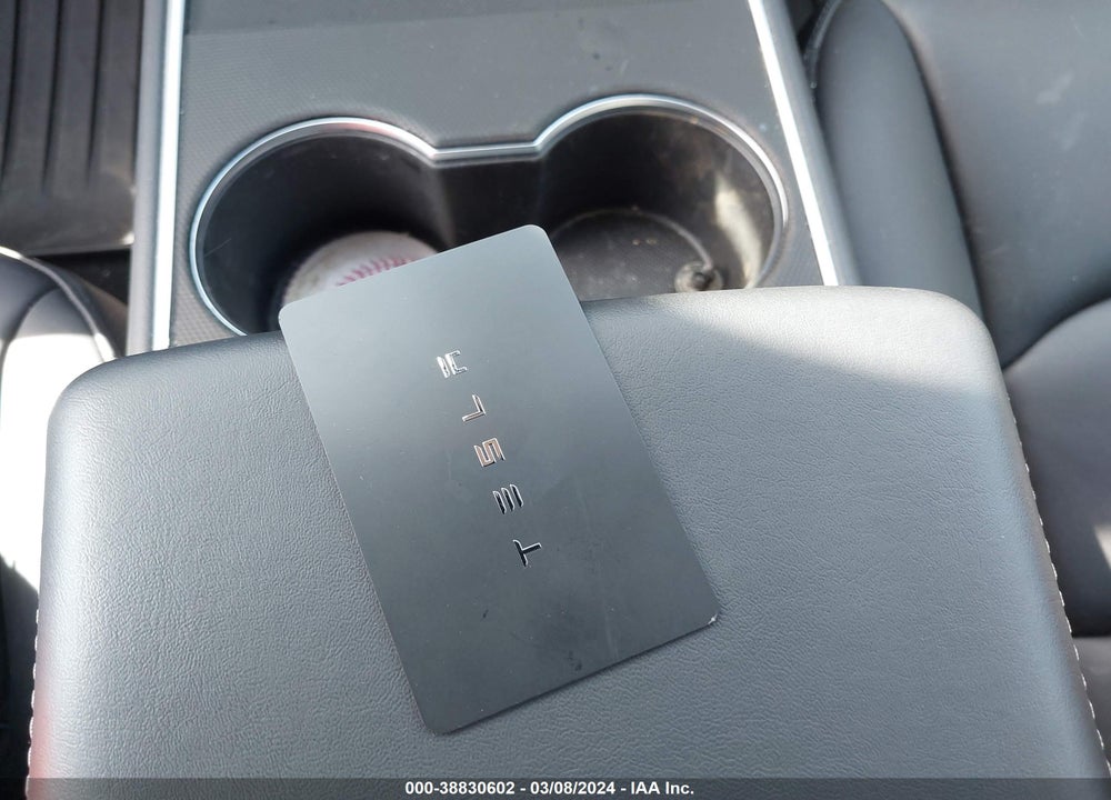 2020 TESLA MODEL 3 STANDARD RANGE PLUS REAR-WHEEL DRIVE/STANDARD RANGE REAR-WHEEL DRIVE VIN: 5YJ3E1EA3LF658455