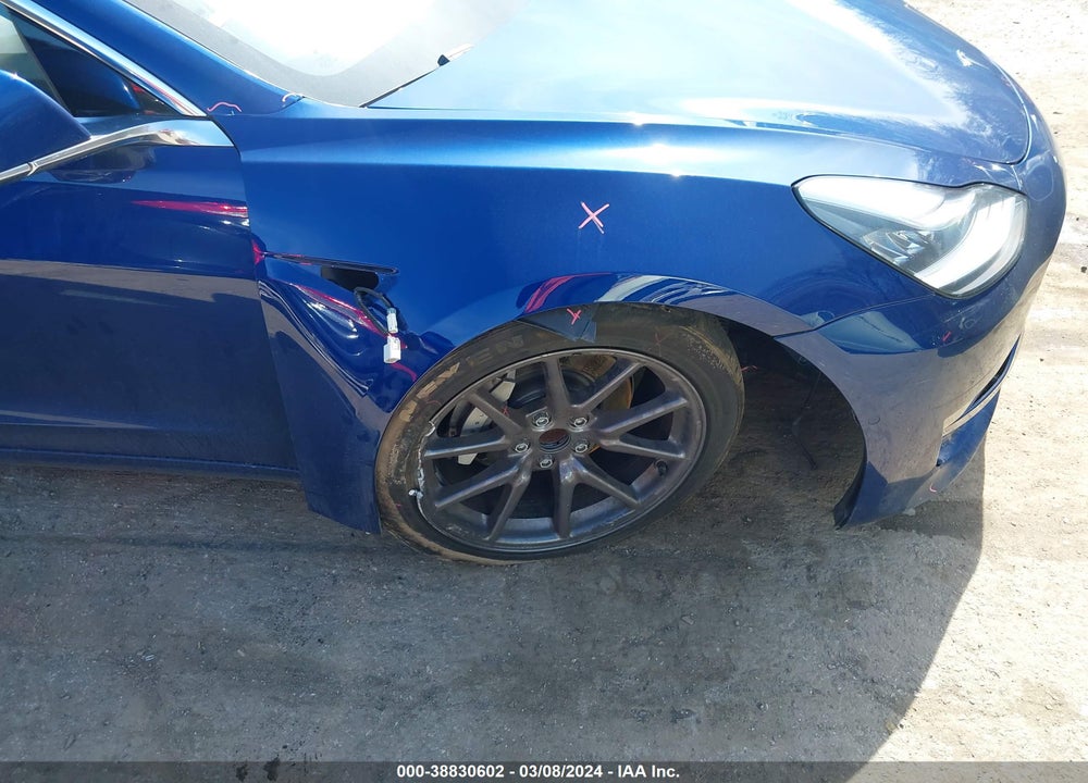 2020 TESLA MODEL 3 STANDARD RANGE PLUS REAR-WHEEL DRIVE/STANDARD RANGE REAR-WHEEL DRIVE VIN: 5YJ3E1EA3LF658455