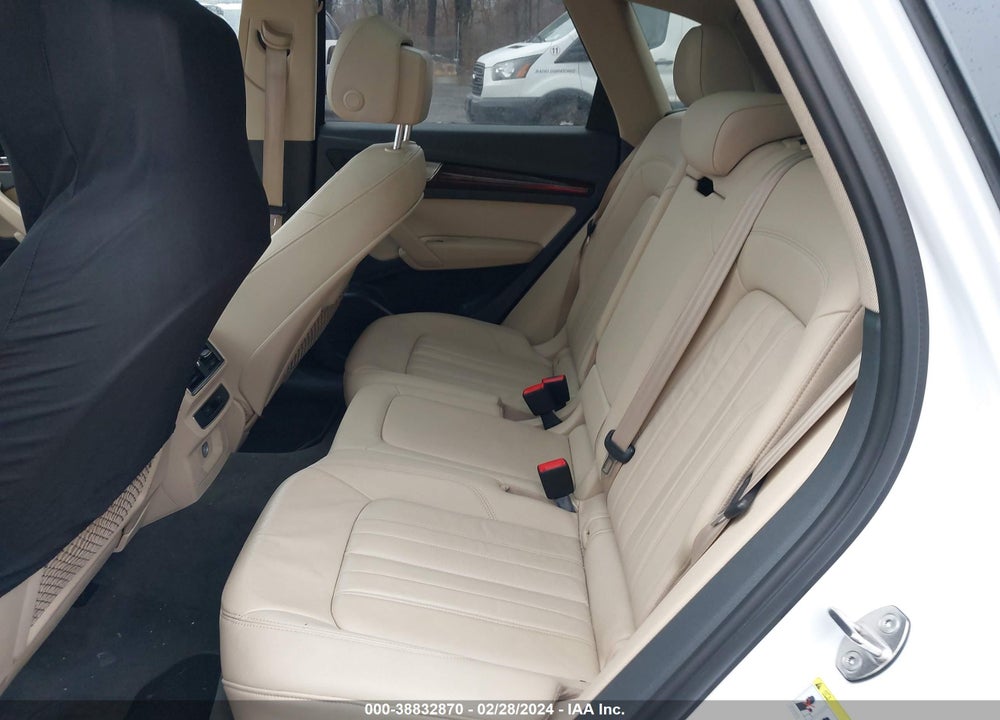 2018 AUDI Q5 2.0T PREMIUM/2.0T TECH PREMIUM VIN: WA1ANAFY1J2018886