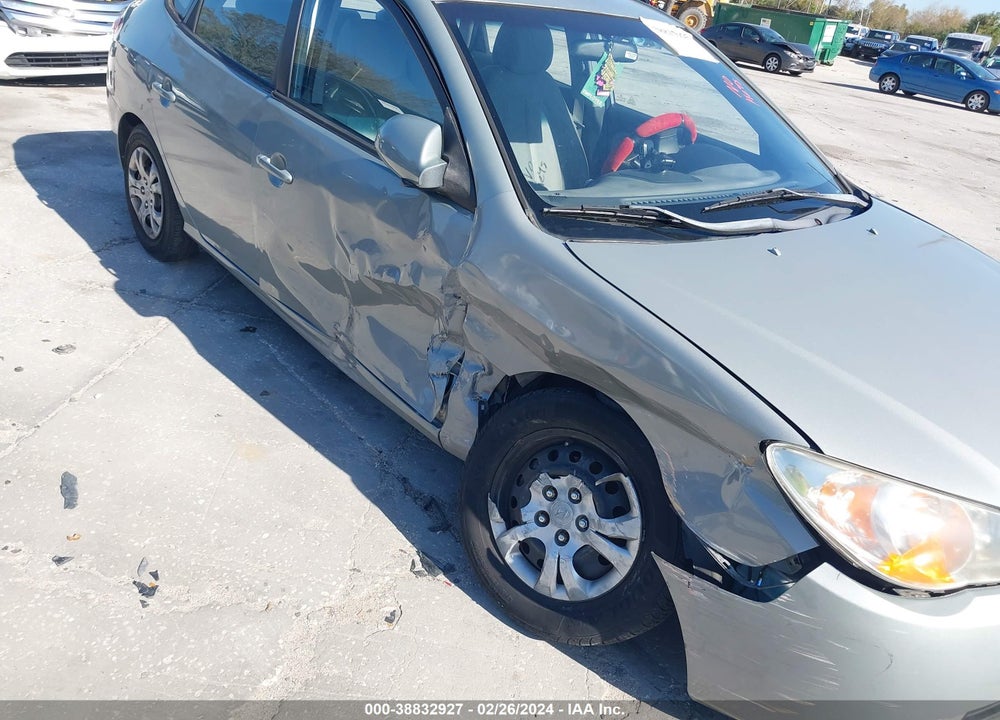 2010 HYUNDAI ELANTRA GLS VIN: KMHDU4AD6AU882084