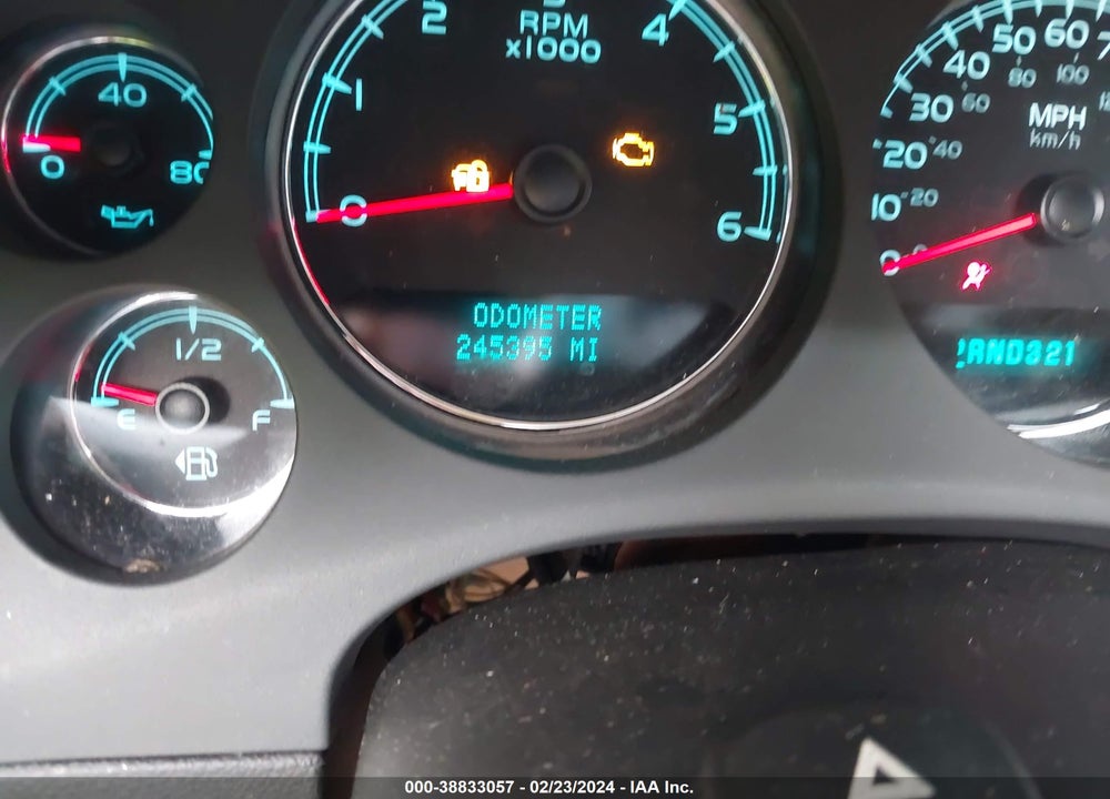 2008 CHEVROLET SUBURBAN 1500 LTZ VIN: 3GNFK16328G199725