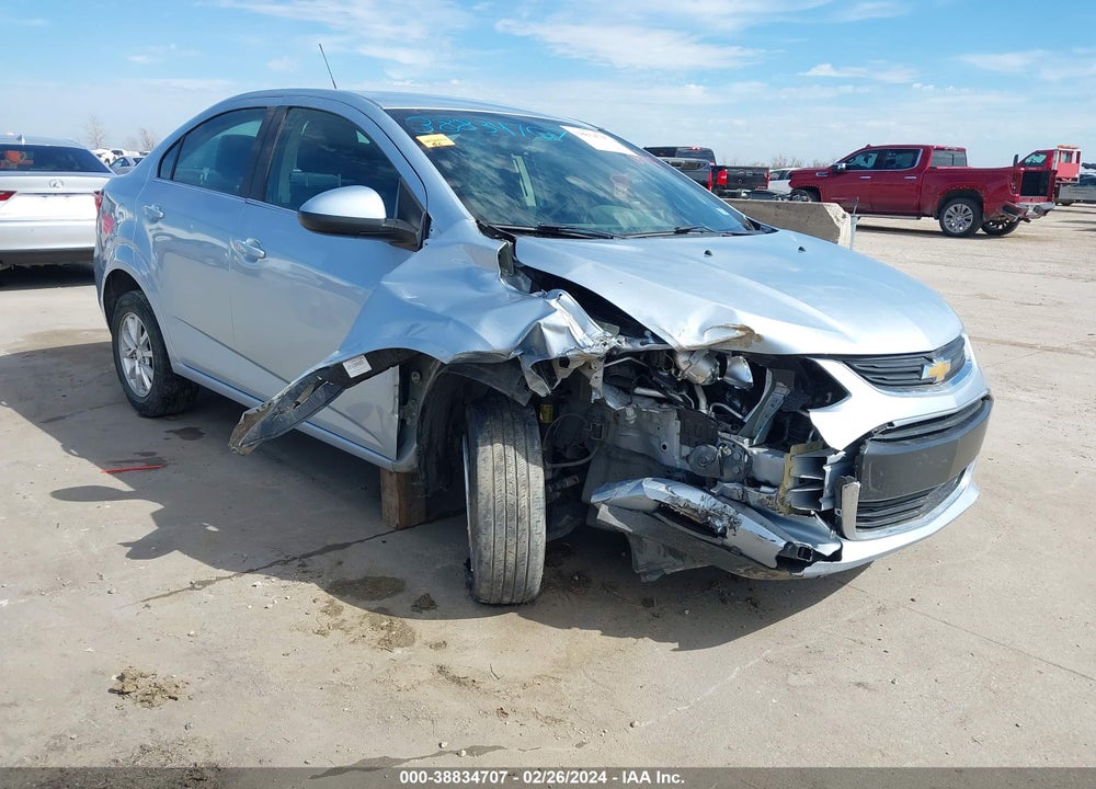 2018 CHEVROLET SONIC LT AUTO VIN: 1G1JD5SH7J4117263