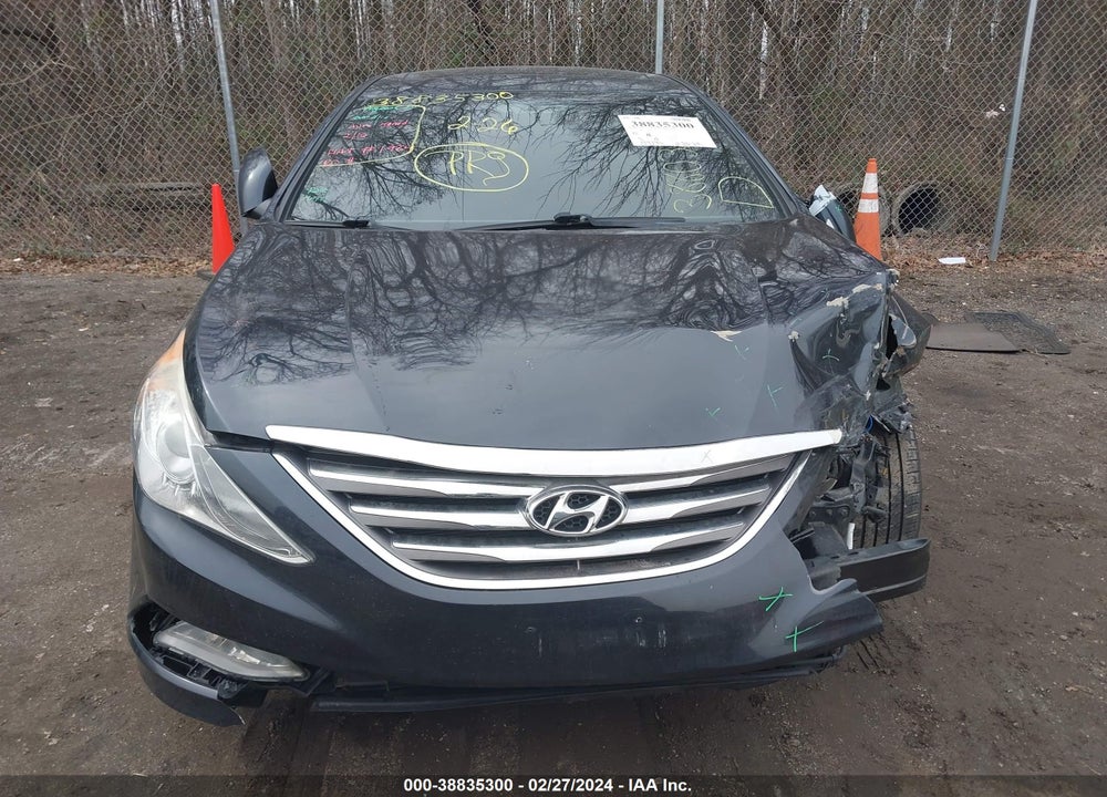2014 HYUNDAI SONATA LIMITED VIN: 5NPEC4AC2EH882246