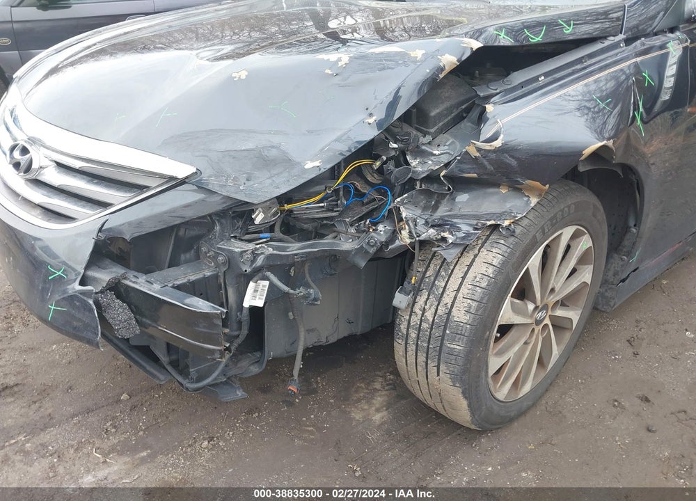 2014 HYUNDAI SONATA LIMITED VIN: 5NPEC4AC2EH882246