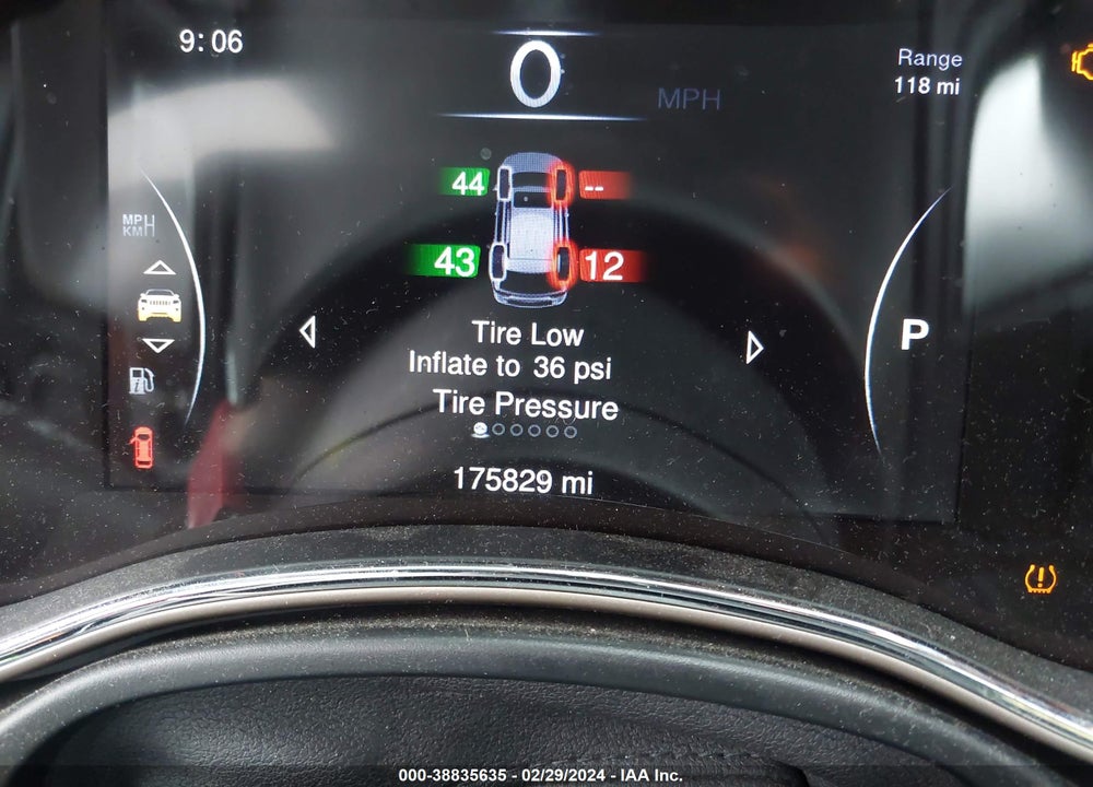 2015 JEEP GRAND CHEROKEE OVERLAND VIN: 1C4RJECG6FC125974